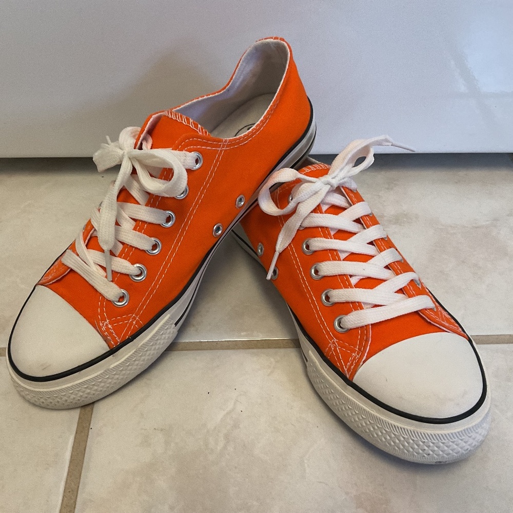 Nexus Tennis Shoes